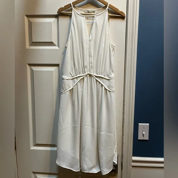 Banana Republic | Dresses | Banana Republic Offwhite Halter Neck Midi Dress | Poshmark Banana Republic | Dresses | Banana Republic Offwhite Halter Neck Midi Dress | Poshmark
